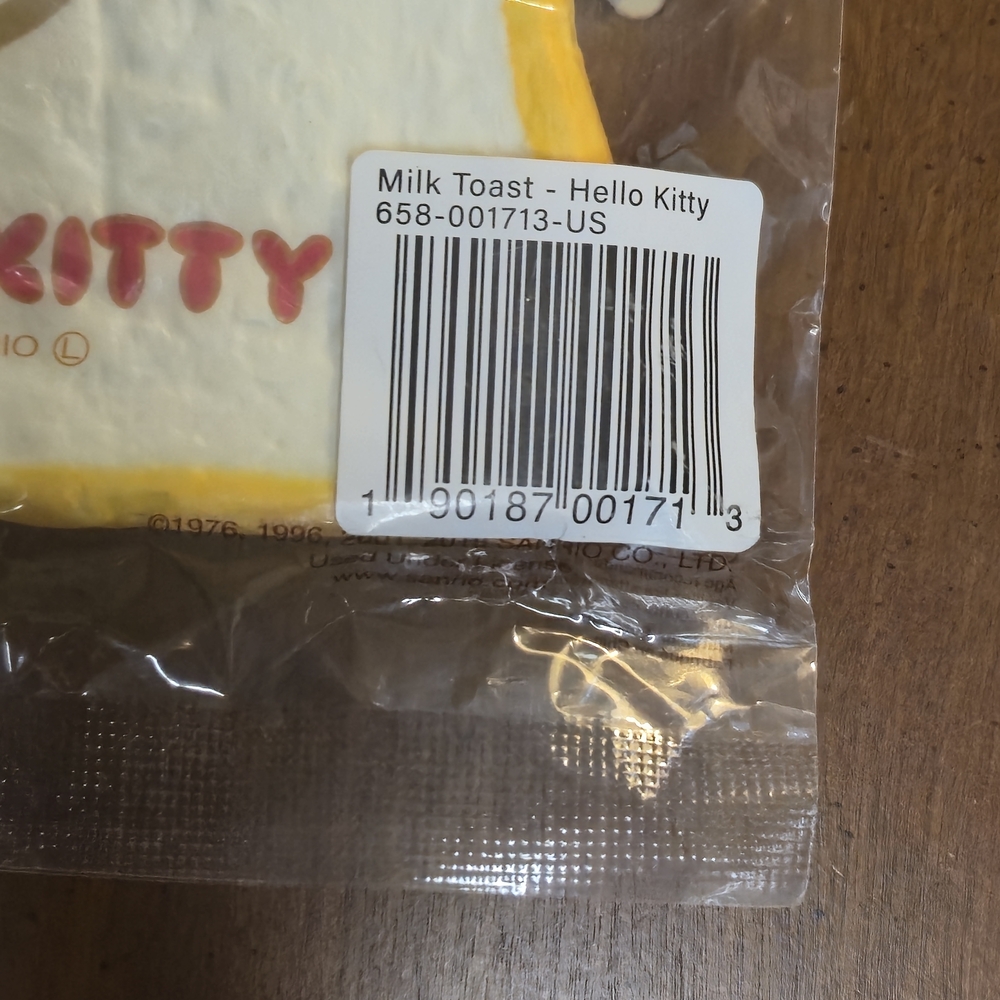 NWT HELLO KITTY iBloom Aeromatic Milk Toast - Picture 7 of 9